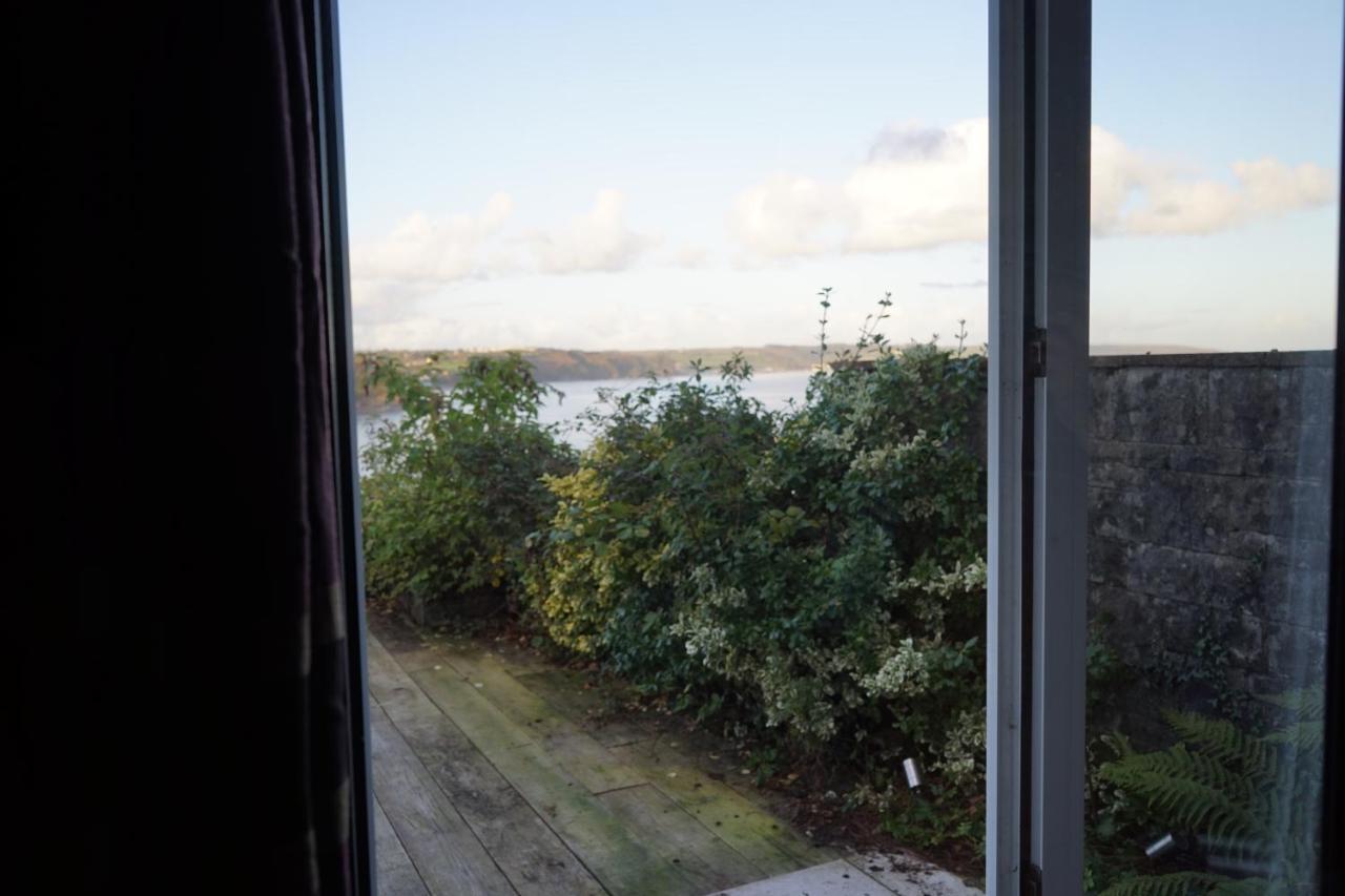 Beach House With Sea Views Over Saundersfoot Bay エクステリア 写真